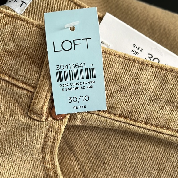 ✅SOLD LOFT Women's High Waist Flare Crop Raw Hem Capri 10P 30 NEW - Picture 9 of 11